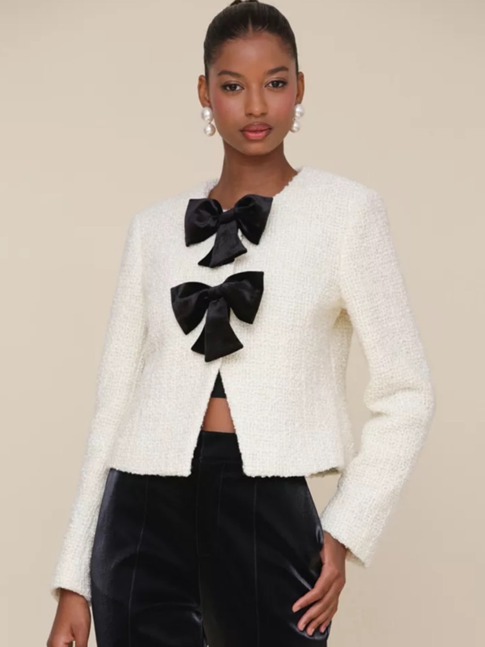 Avec Les Filles Women's Cropped Bow-Front Jacket